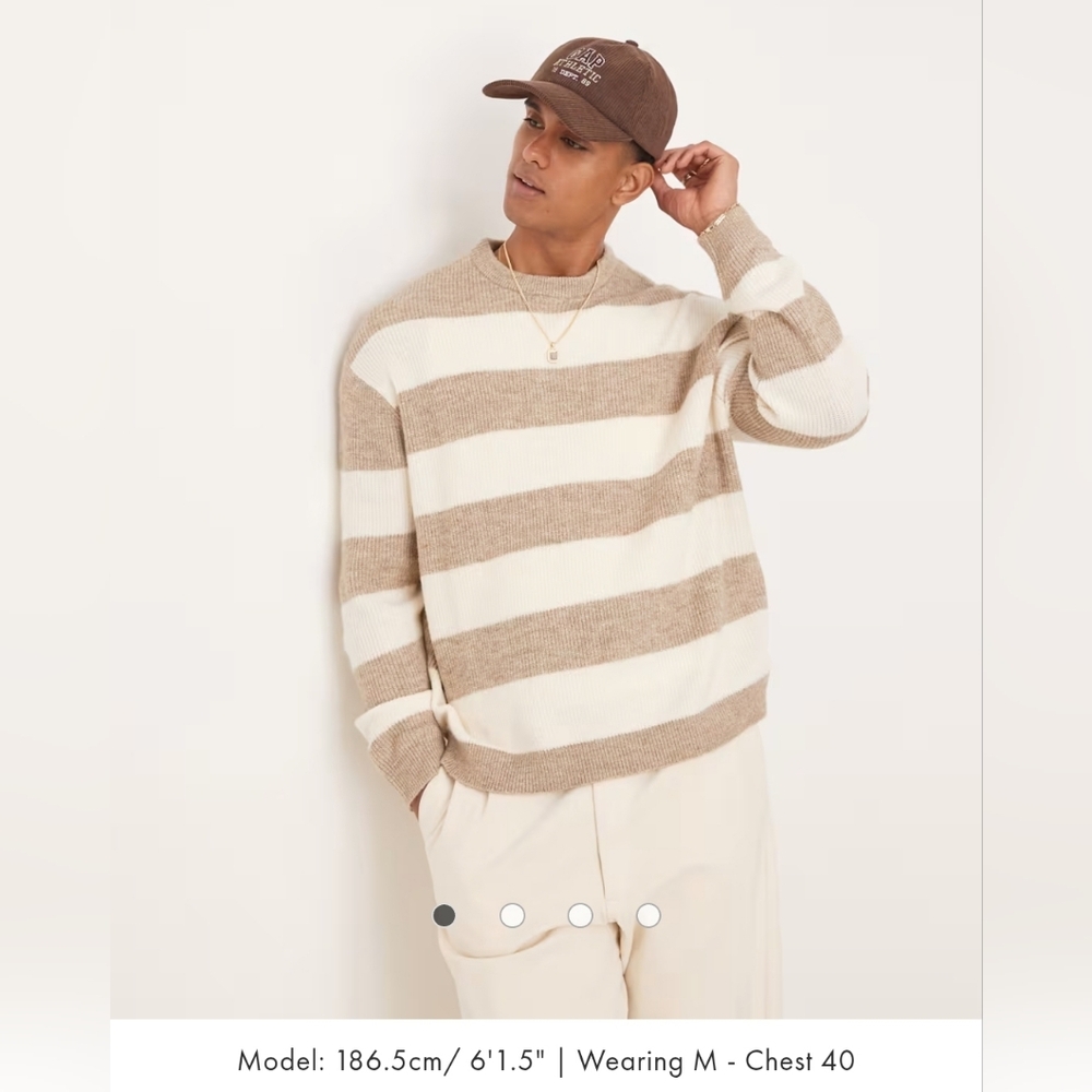 NWOT ASOS Design Oversized Knitted Sweater Size Medium in Stone And Ecru Stripe